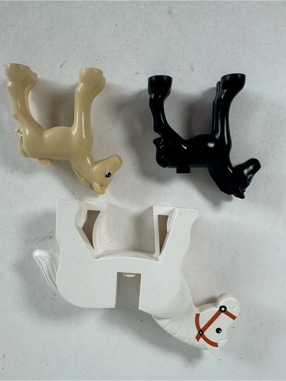 Lego Lot Of 3 Horse Figures White Black Beige 1.5
